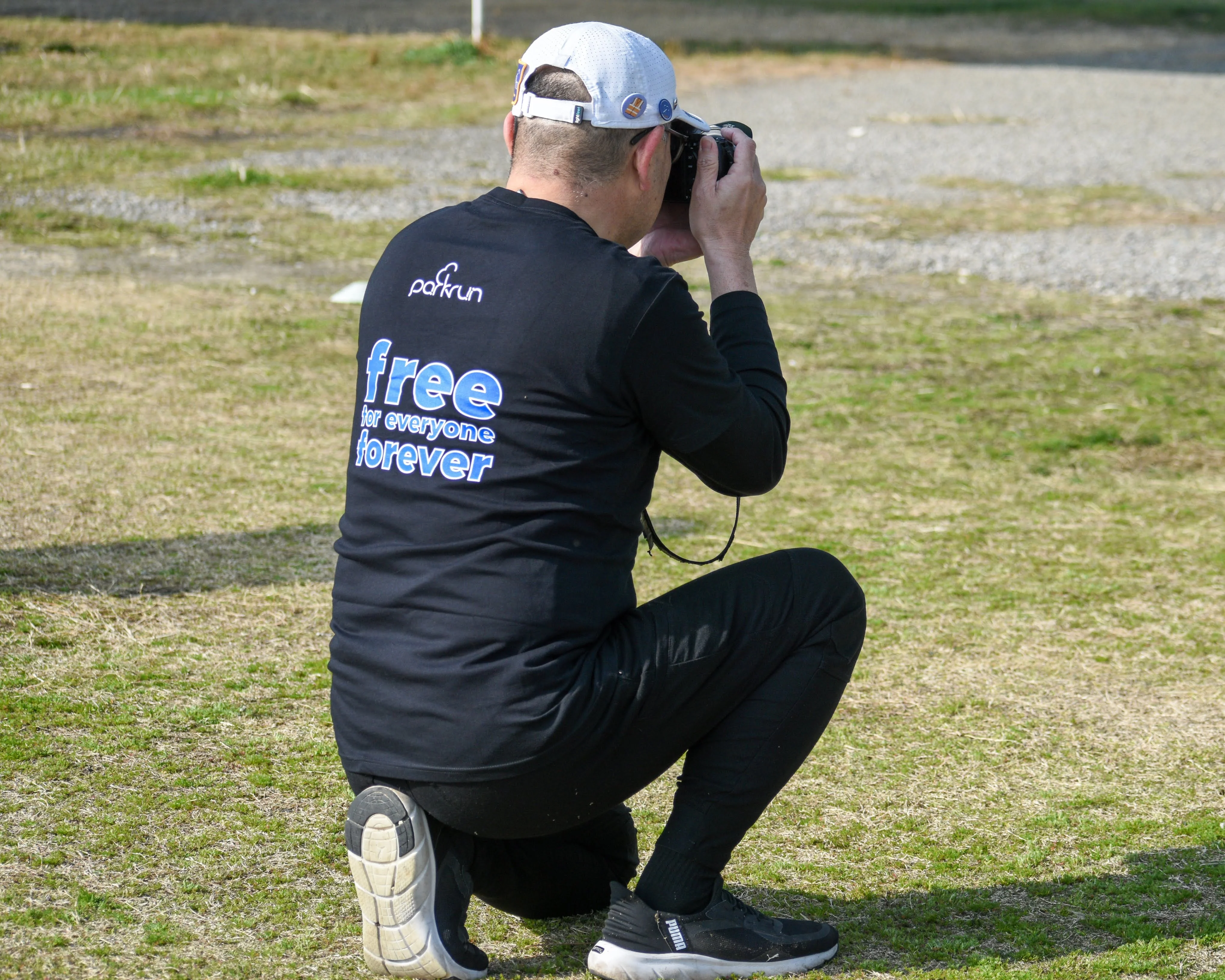 parkrun VネックTシャツ - Image 8