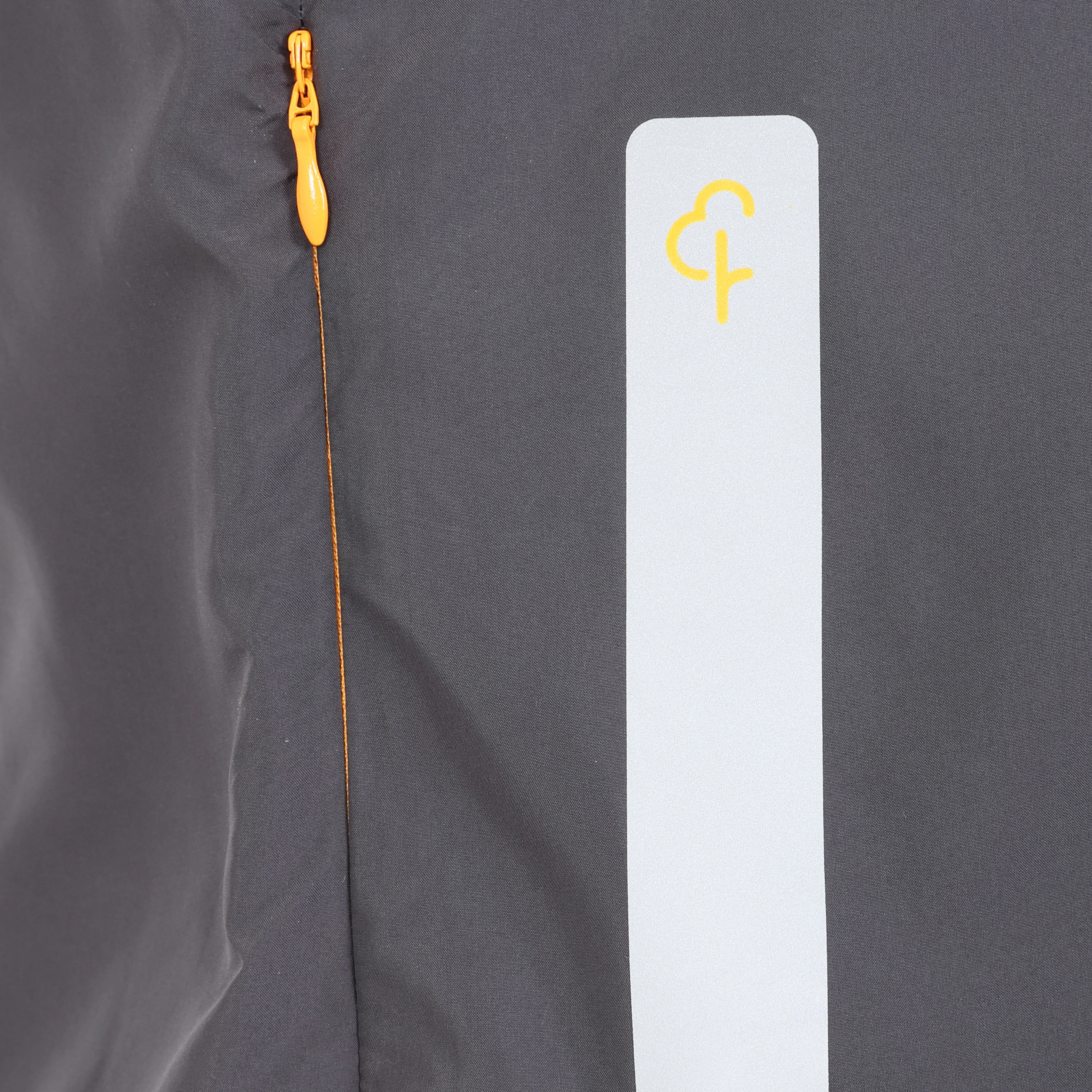 parkrun Women's Windproof Reflective Gilet - Image 2